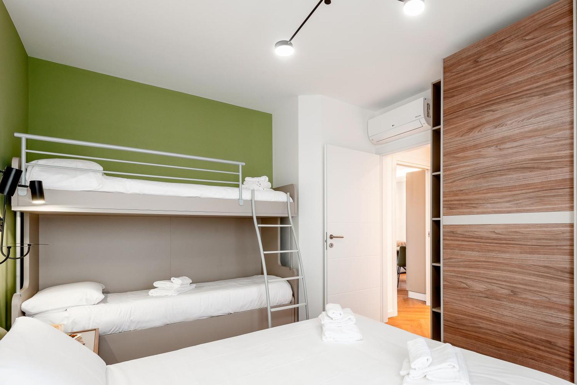Stayeasy Argelati40 - Penthouse With 2 Bedrooms, 2 Bathrooms And Terrace - Navigli Milano Dış mekan fotoğraf